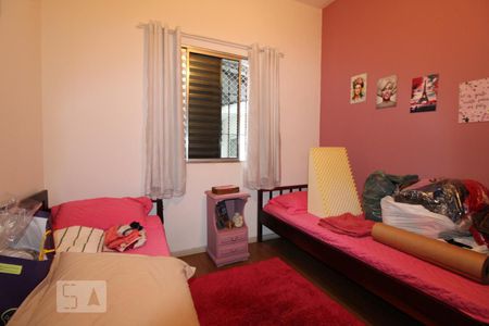 Casa à venda com 210m², 4 quartos e 3 vagasQuarto 2