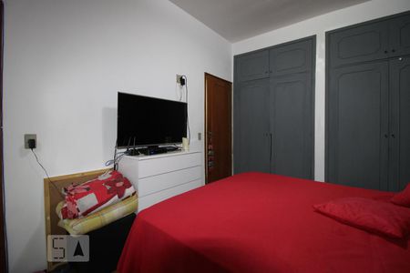 Casa à venda com 210m², 4 quartos e 3 vagasQuarto 1