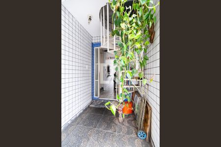 Casa à venda com 171m², 2 quartos e 2 vagasGaragem