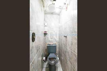 Casa à venda com 171m², 2 quartos e 2 vagasbanheiro do Quintal