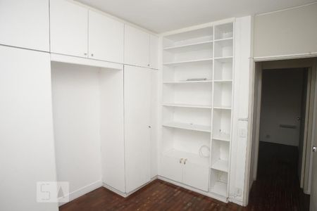 Apartamento à venda com 90m², 3 quartos e 1 vagaQuarto 2