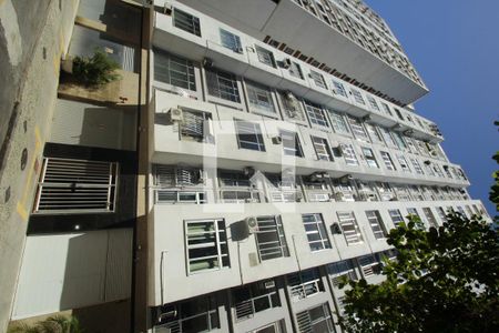 Apartamento à venda com 73m², 2 quartos e sem vagaFachada do Prédio