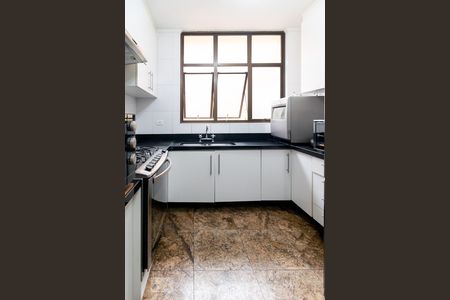 Casa à venda com 410m², 4 quartos e 4 vagasCozinha