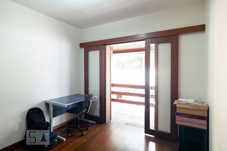 Casa à venda com 410m², 4 quartos e 4 vagasQuarto 2