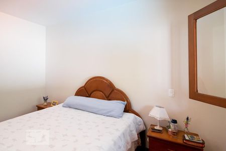 Casa à venda com 410m², 4 quartos e 4 vagasQuarto 4 - Suíte