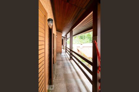 Casa à venda com 410m², 4 quartos e 4 vagasVaranda Quartos