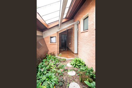 Casa à venda com 410m², 4 quartos e 4 vagasJardim de Inverno