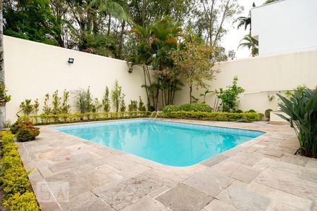 Casa à venda com 410m², 4 quartos e 4 vagasPiscina