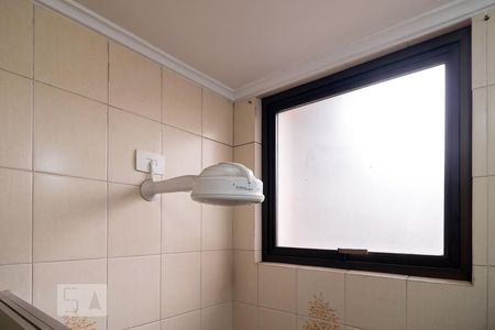 Casa à venda com 410m², 4 quartos e 4 vagasBanheiro Social