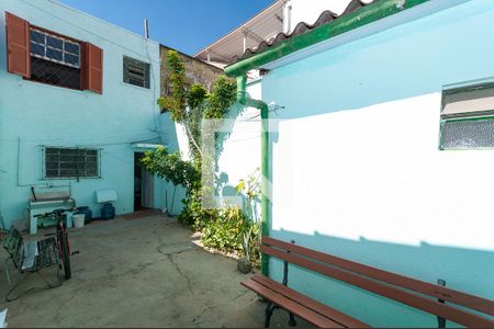 Casa à venda com 90m², 3 quartos e 1 vagaQuintal