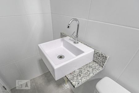 Studio para alugar com 43m², 1 quarto e 1 vaga Studio para alugar com 43m², 1 quarto e 1 vagaBanheiro