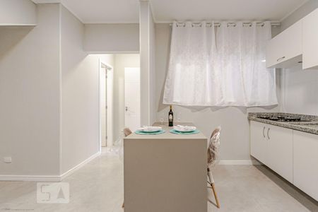 Studio para alugar com 43m², 1 quarto e 1 vaga Studio para alugar com 43m², 1 quarto e 1 vagaSala e Cozinha