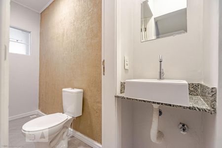 Lavabo de kitnet/studio para alugar com 1 quarto, 36m² em Santa Felicidade, Curitiba