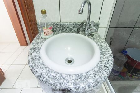 Banheiro - Torneira de apartamento à venda com 2 quartos, 70m² em São João, Porto Alegre