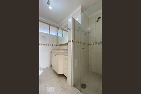 Apartamento para alugar com 284m², 3 quartos e 1 vagaBanheiro