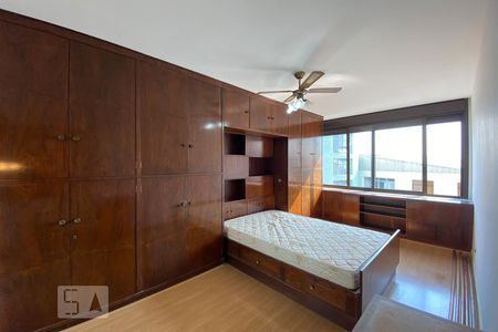 Apartamento para alugar com 284m², 3 quartos e 1 vagaSuíte