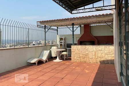 Apartamento para alugar com 284m², 3 quartos e 1 vagaÁrea comum - Churrasqueira