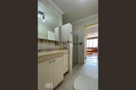 Apartamento para alugar com 284m², 3 quartos e 1 vagaBanheiro
