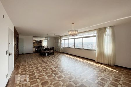 Apartamento para alugar com 284m², 3 quartos e 1 vagaSala