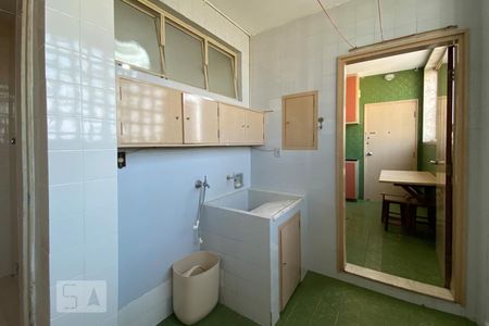 Apartamento para alugar com 284m², 3 quartos e 1 vagaÁrea de Serviço