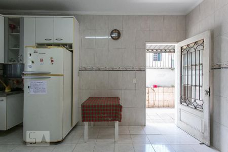 Casa à venda com 200m², 2 quartos e 2 vagasCozinha
