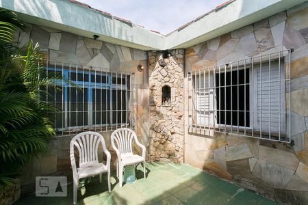 Casa à venda com 200m², 2 quartos e 2 vagasVaranda