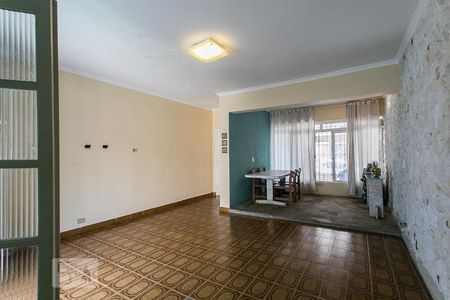 Sala de casa à venda com 2 quartos, 200m² em Vila Bertioga, São Paulo