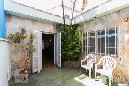 Casa à venda com 200m², 2 quartos e 2 vagasVaranda