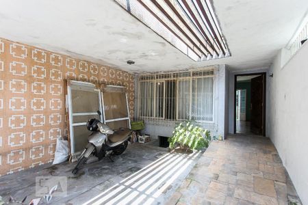 Casa à venda com 200m², 2 quartos e 2 vagasGaragem