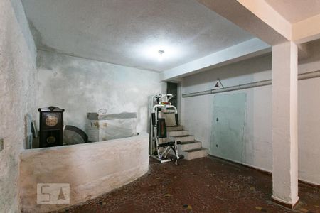 Casa à venda com 200m², 2 quartos e 2 vagasSalão