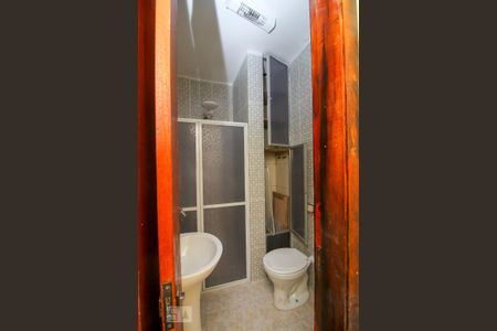 Studio à venda com 30m², 1 quarto e sem vaga Studio à venda com 30m², 1 quarto e sem vagaBanheiro Social