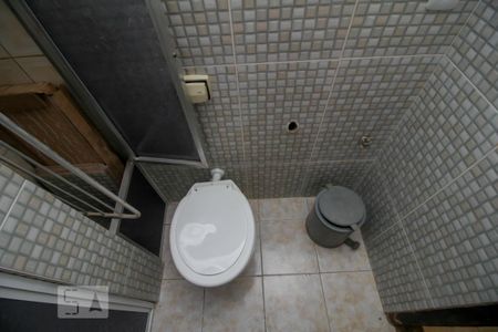 Studio à venda com 30m², 1 quarto e sem vaga Studio à venda com 30m², 1 quarto e sem vagaBanheiro Social