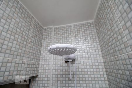 Studio à venda com 30m², 1 quarto e sem vaga Studio à venda com 30m², 1 quarto e sem vagaChuveiro