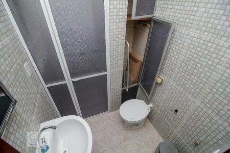 Studio à venda com 30m², 1 quarto e sem vaga Studio à venda com 30m², 1 quarto e sem vagaBanheiro Social