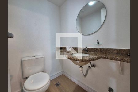 Lavabo de apartamento para alugar com 2 quartos, 72m² em Recreio dos Bandeirantes, Rio de Janeiro