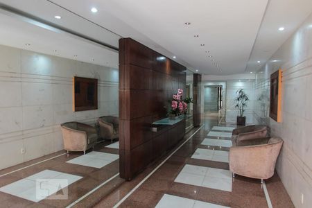 Apartamento para alugar com 96m², 3 quartos e 2 vagas Apartamento para alugar com 96m², 3 quartos e 2 vagasHall de Entrada