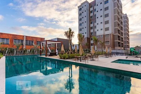 Apartamento para alugar com 64m², 2 quartos e 1 vagaÁrea comum - Piscina