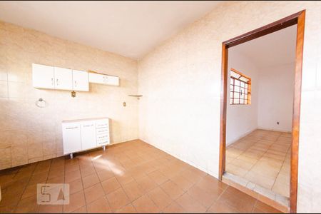 Casa à venda com 180m², 3 quartos e 1 vagaCozinha