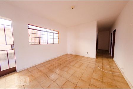 Sala de jantar de casa à venda com 3 quartos, 180m² em Minas Brasil, Belo Horizonte