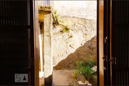 Casa à venda com 180m², 3 quartos e 1 vagaSuíte - Vista