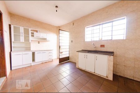 Casa à venda com 180m², 3 quartos e 1 vagaCozinha