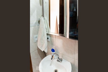Casa para alugar com 110m², 3 quartos e 2 vagas Casa para alugar com 110m², 3 quartos e 2 vagasBanheiro da Suite