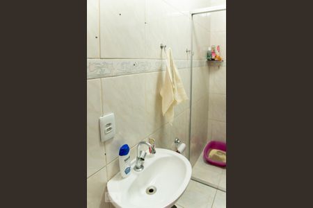 Casa para alugar com 110m², 3 quartos e 2 vagas Casa para alugar com 110m², 3 quartos e 2 vagasBanheiro
