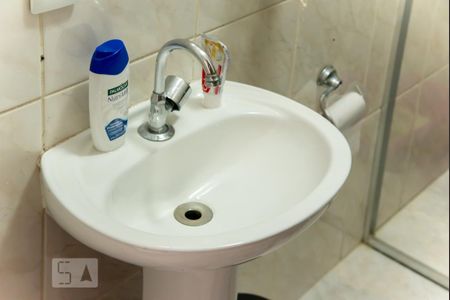 Casa para alugar com 110m², 3 quartos e 2 vagas Casa para alugar com 110m², 3 quartos e 2 vagasBanheiro - Torneira