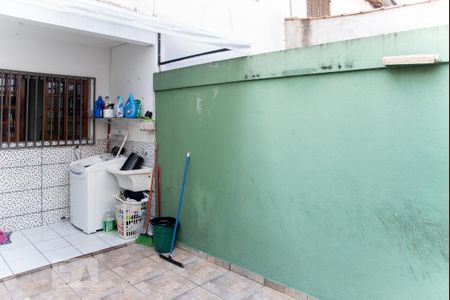 Área de Serviço de casa para alugar com 3 quartos, 110m² em Vila Regina, São Paulo