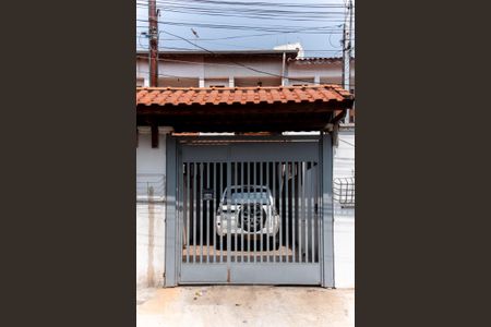 Fachada de casa para alugar com 3 quartos, 110m² em Vila Regina, São Paulo