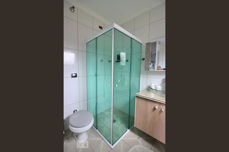 Casa à venda com 112m², 3 quartos e 2 vagasBanheiro da Suíte 2