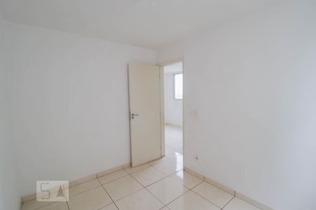 Dormitório 1 de apartamento para alugar com 2 quartos, 44m² em Vila Bremen, Guarulhos