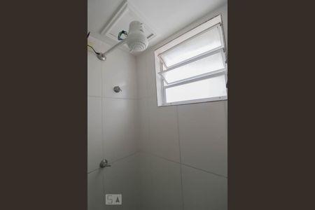 Apartamento à venda com 44m², 2 quartos e 1 vaga Apartamento à venda com 44m², 2 quartos e 1 vagaBanheiro