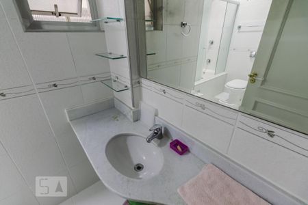 Apartamento à venda com 90m², 3 quartos e 1 vaga Apartamento à venda com 90m², 3 quartos e 1 vagaBanheiro da Suíte 3